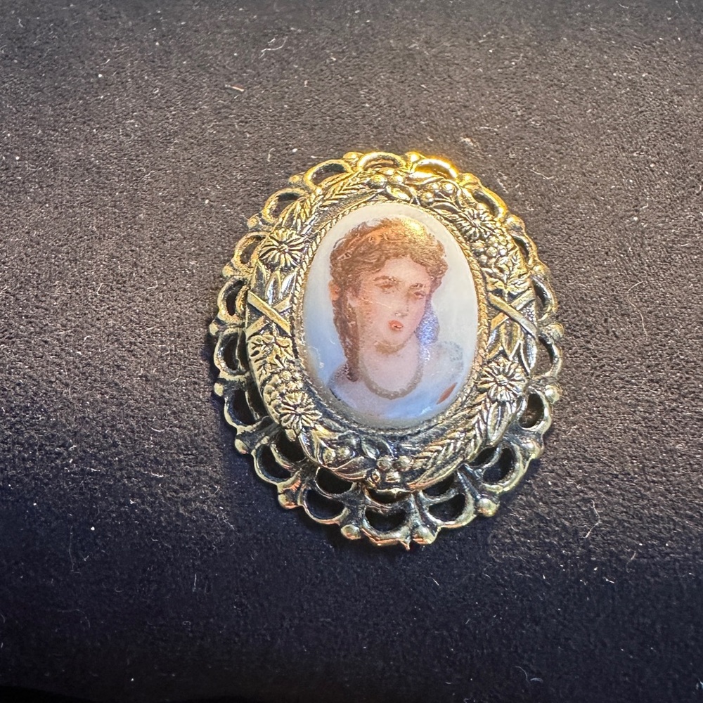 Limoges cameo gold brooch necklace slide